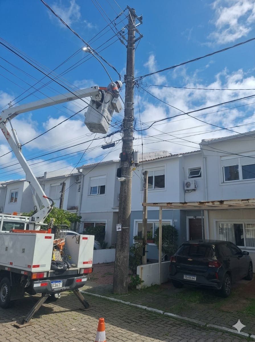 Instalação de poste padrão